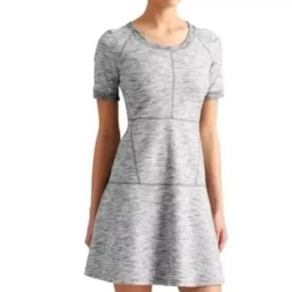 Athleta En Route Dress Heather Grey Women's XS